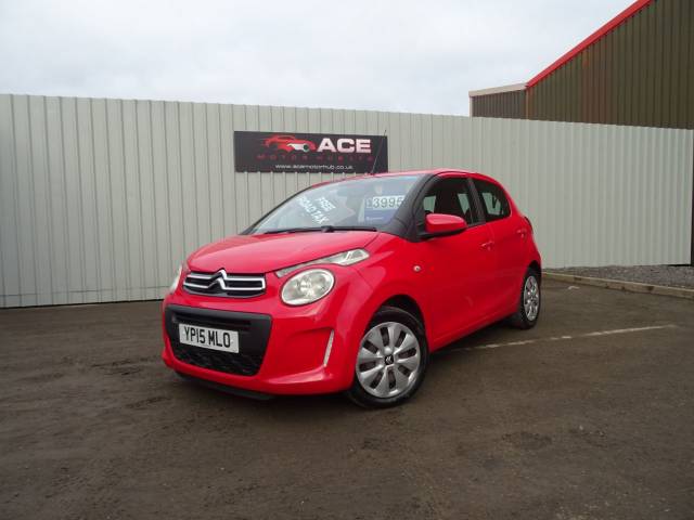 Citroen C1 1.0 VTi Feel 5dr, 2 former keepers, Cheap Tax and Insurance Hatchback Petrol Red