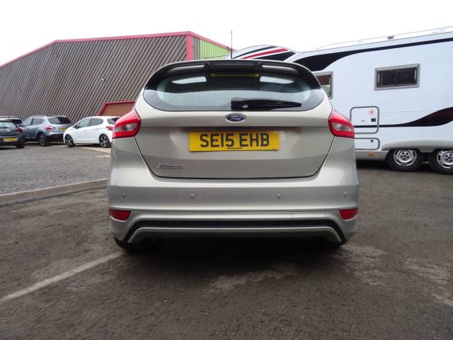 2015 Ford Focus 1.5 TDCi 120 Zetec S 5dr, 1 former keeper, 2 keys