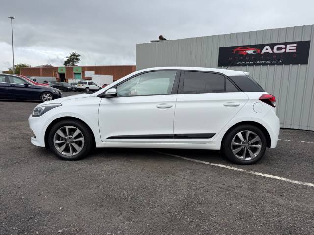 2016 Hyundai i20 1.4 Premium 5dr, FSH, 2 keys, great spec