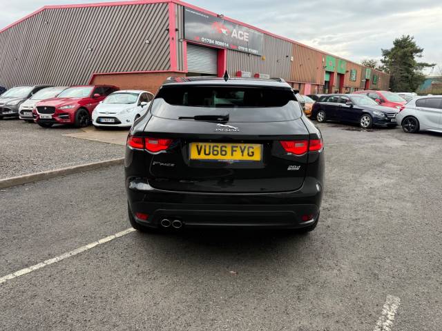 2016 Jaguar F-Pace 2.0d R-Sport 5dr Auto AWD, Huge Spec